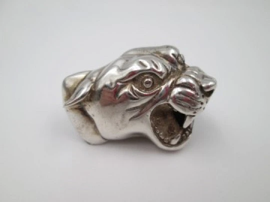 Broche mujer. Plata de ley 925 milésimas. Cabeza perro Bulldog. 1970. México