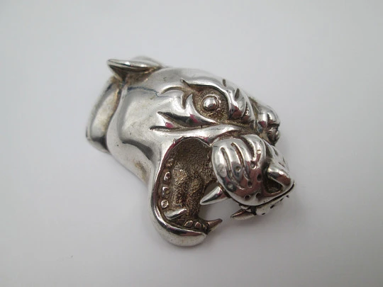 Broche mujer. Plata de ley 925 milésimas. Cabeza perro Bulldog. 1970. México