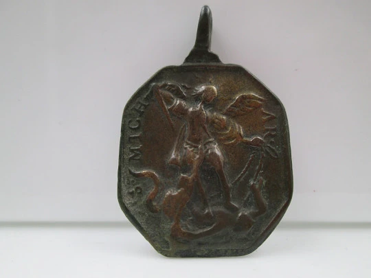 Bronze medal. Saint Ignatius of Loyola and Saint Michael the Archangel. Spain