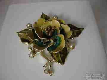 Brooch Coro. Gold plated and enamel. 1930's. Flower. Fantasy pearls
