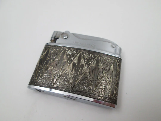 Brother-Lite pocket petrol lighter. Chromed plated. Fleurs-de-lis and vegetal motifs. 1950's