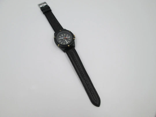 Bulova Ocean Timer. Acero pavonado negro. Automático. Brújula. 1975