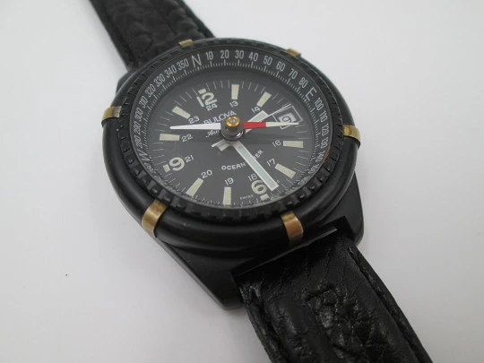 Bulova Ocean Timer. Acero pavonado negro. Automático. Brújula. Estuche piel. 1975