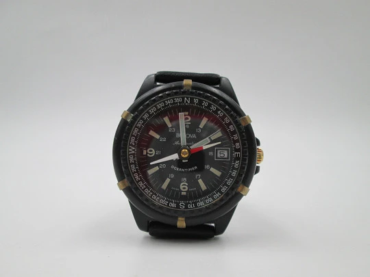 Bulova Ocean Timer. Black enameled steel. Automatic. Compass. 1975's. Swiss