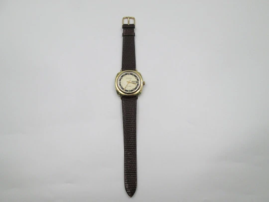 Bulova Oceanographer 333. Acero y chapado oro. Automático. Día y fecha. 1970. Suiza