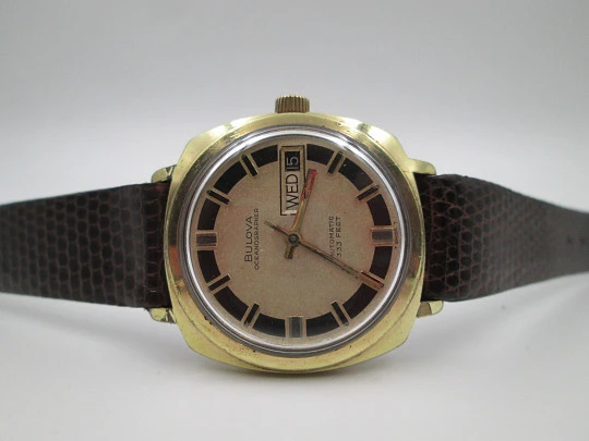 Bulova Oceanographer 333. Acero y chapado oro. Automático. Día y fecha. 1970. Suiza