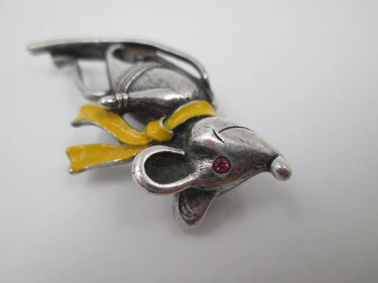 Butler & Wilson brooch. Skier mouse. Silver, enamel and amethyst. 1970s