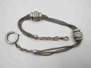 Cadena tres hilos y dos correderas reloj de bolsillo. Plata de ley. Mosquetón y aro. 1910