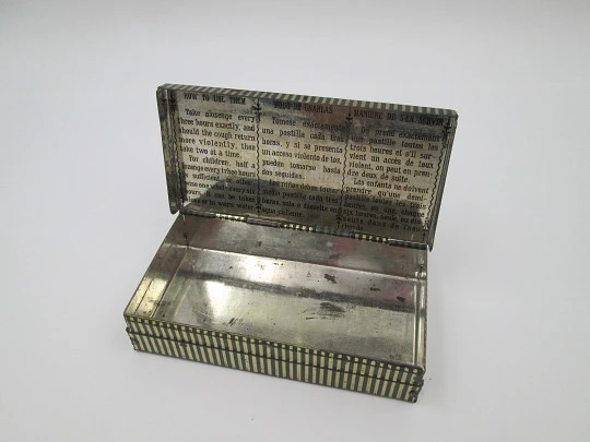Caja de hojalata litografiada. Pasta pectoral para la tos del Doctor Andreu. 1920