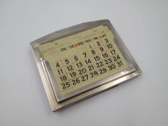 Calendario de escritorio. Plata de ley y madera. Deakin & Francis. 1930