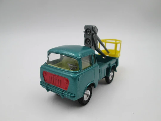 Camión grúa Jeep FC 150. Corgi Toys. Mettoy Playcraft Ltd. Metal fundido. Inglaterra, 1973