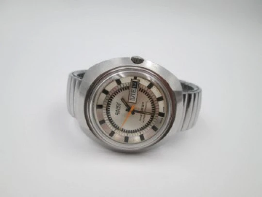 Camy Montego. Stainless steel. Automatic. 1970's. Bracelet. Date & Day