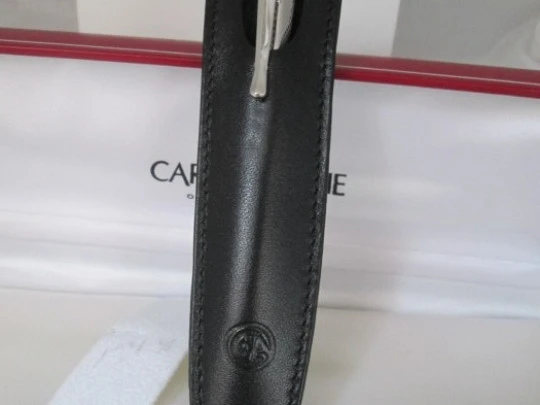 Caran d'Ache Ecridor XS Retro. Metal plateado. Estuche y funda