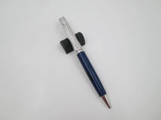 Caran d'Ache Léman ballpoint pen. Bitone resin & silver plated. Twist mechanism. 1990's