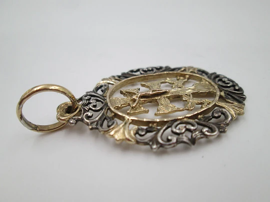 Caravaca cross openwork medal. Sterling silver and vermeil. Vegetable edge. 1980's