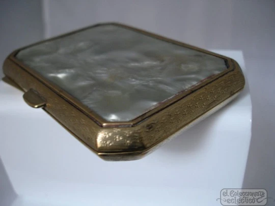 Card holder case. 1940's. Golden metal. Marble celluloid. Aloid