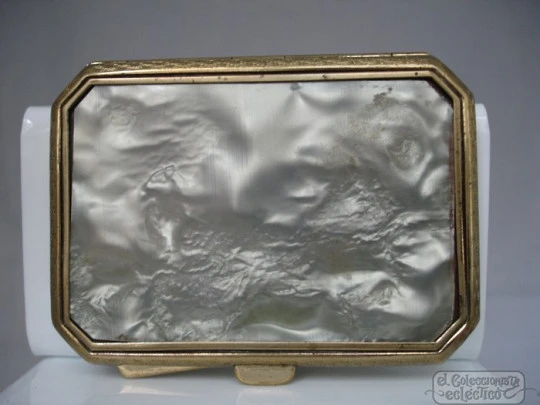 Card holder case. 1940's. Golden metal. Marble celluloid. Aloid