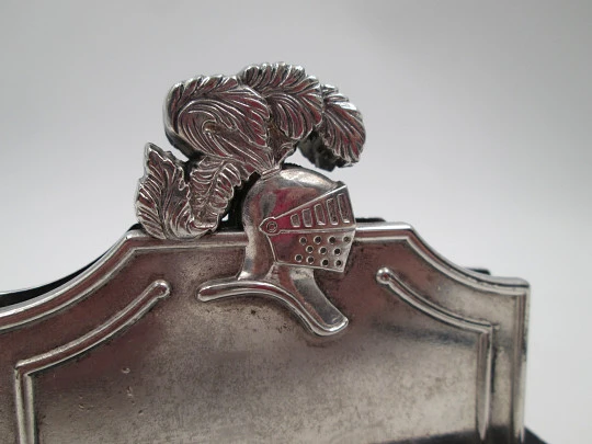 Cards desktop stand / letter holder. Silver plated & marble base. Helmet and shield