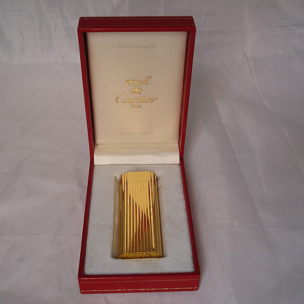 Cartier Le Must Butane Lighter Gold Plated El Coleccionista
