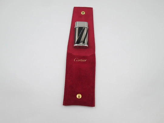 Cartier Le Must roman numerals butane lighter. Palladium and chinese lacquer. 1990's