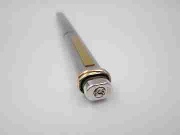 Cartier Le Must Vendome Trinity. Metal plateado / dorado y resina burdeos