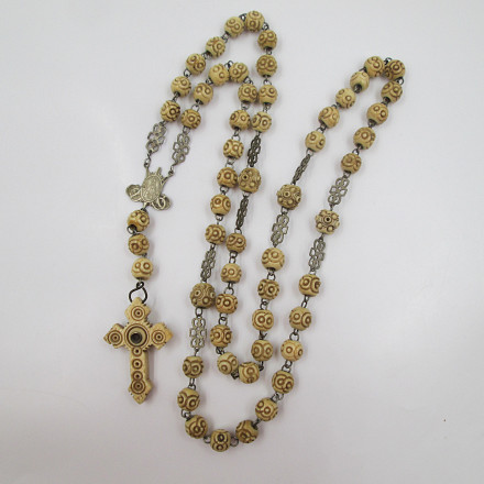 邦楽 EVERTONE   ~ROSARYHILL~ Rose Petal St. John Paul II Boxed Rosary | MONDO CATTOLICO