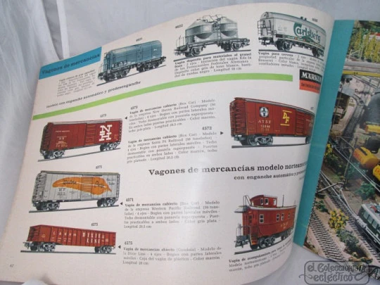 Catalogue of Märklin trains. 1965. Germany. Colour. 64 pages