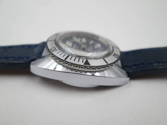 Cauny ladie's dive watch. Steel & chromed metal. Manual wind. Blue dial. 1960's