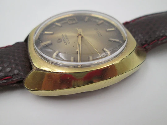 Certina DS-2 Turtle. Steel & gold plated. Automatic. Strap. Calendar. 1970's