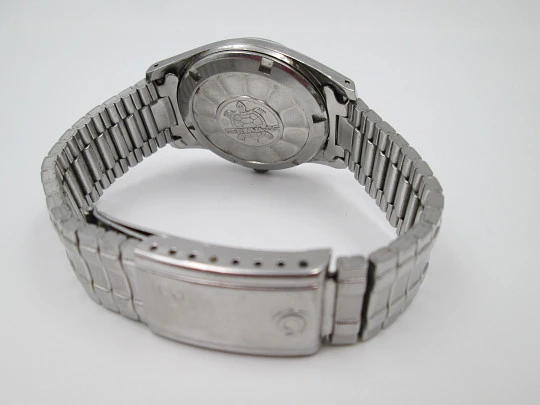 Certina DS Turtle. Stainless steel. Automatic. 1970's. Date. Bracelet