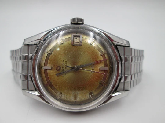 Certina DS Turtle. Stainless steel. Automatic. 1970's. Date. Bracelet