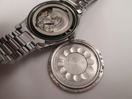 Certina DS Turtle. Stainless steel. Automatic. 1970's. Date. Bracelet