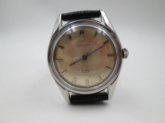 Certina DS Turtle. Stainless steel. Manual wind. Leather strap. Swiss. 1960's