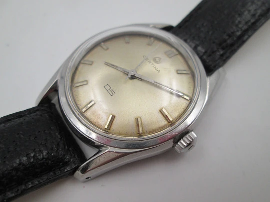 Certina DS Turtle. Stainless steel. Manual wind. Leather strap. Swiss. 1960's