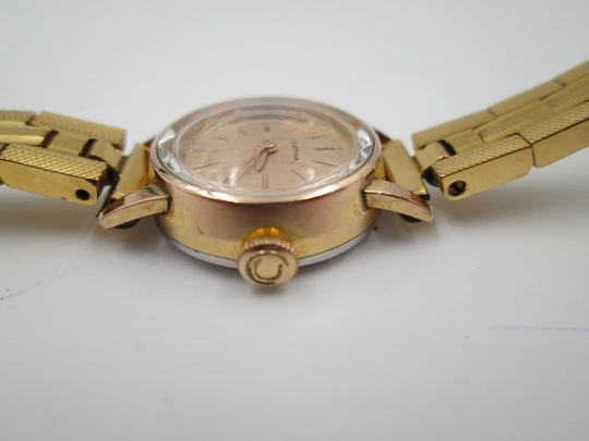 Certina ladie's wristwatch. Manual wind. Gold plated & steel. Bracelet. 1950's