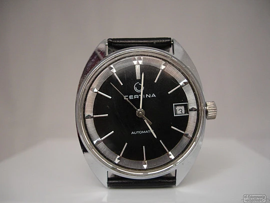 Certina. 1970's. Automatic. Black dial. Swiss. Calendar. Strap