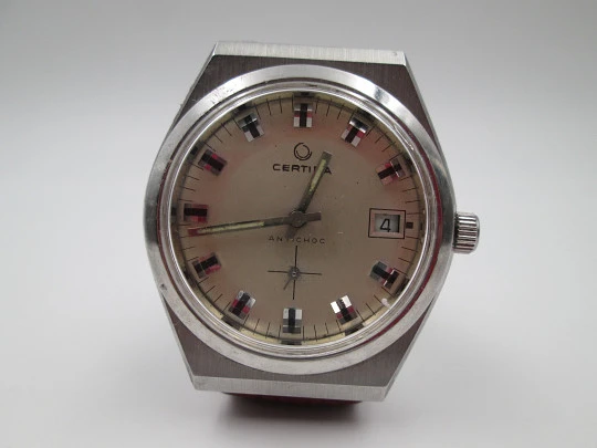 Certina. Stainless steel. Manual wind. Grey dial. Calendar. Second hand. 1970's