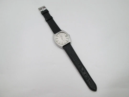 Certina. Stainless steel. Manual wind. Grey sphere. Calendar (date). Swiss. 1970's