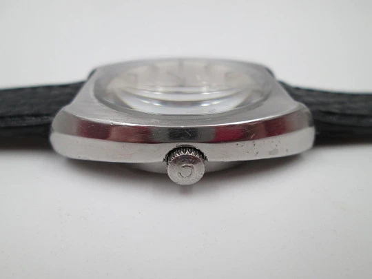 Certina. Stainless steel. Manual wind. Grey sphere. Calendar (date). Swiss. 1970's
