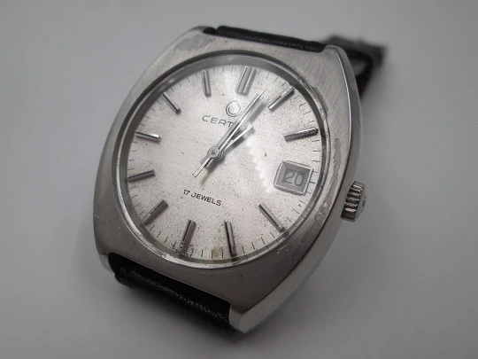 Certina. Stainless steel. Manual wind. Grey sphere. Calendar (date). Swiss. 1970's