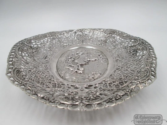 Cherubs tray. 800 sterling silver. Openwork. Flowers baskets. 1910