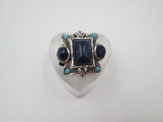 Chevalier style women's ring. Sterling silver & 18k gold. Turquoises and lapis lazuli. 1950's