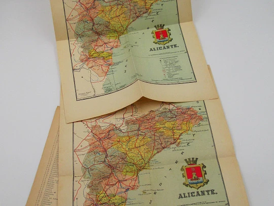 Chorographic charts. Two Alicante colour maps. Martin publisher. 4 pages. 1956
