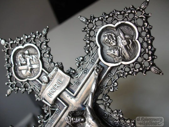 Christ Crucified with the four evangelists. Silver. 1980's