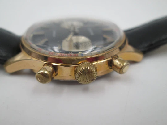 Chronograph Longma. 1970's. Gold-plated. Manual wind