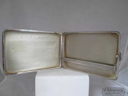Cigarette case men. Sterling silver. 1930's. Spain. Guilloche Cigarette case men. Sterling silver. 1930's. Spain. Guilloche