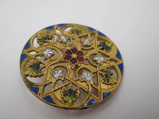 Circle openwork button. Gold plated and colours enamel. Flowers motifs. 1970's