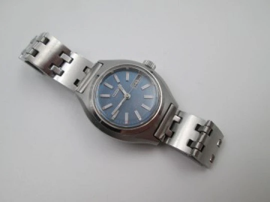 Citizen 28800 lady wristwatch. Steel. Automatic. Date & day. 1970's. Japan