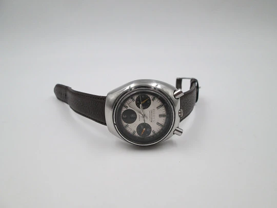 Citizen Bullhead Panda chronograph. Steel. Automatic. Date & day. 1970's