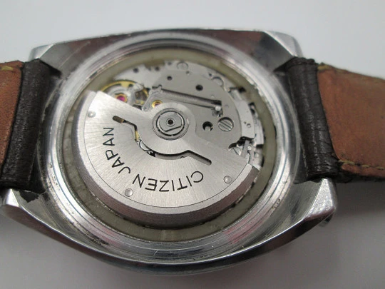 Citizen Bullhead Panda chronograph. Steel. Automatic. Date & day. 1970's